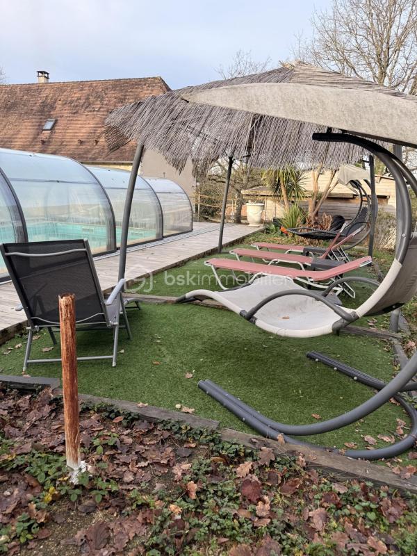 Maison - 140 m² - 5 pièces