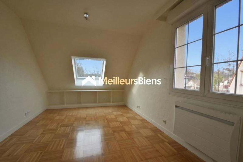 Maison - 175 m² - 6 pièces