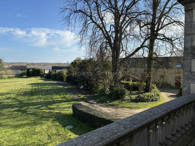 Château - 483 m² - 10 pièces