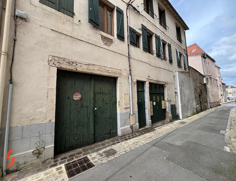 Immeuble - 17 pièces