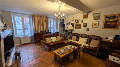 Maison - 141 m² - 6 pièces