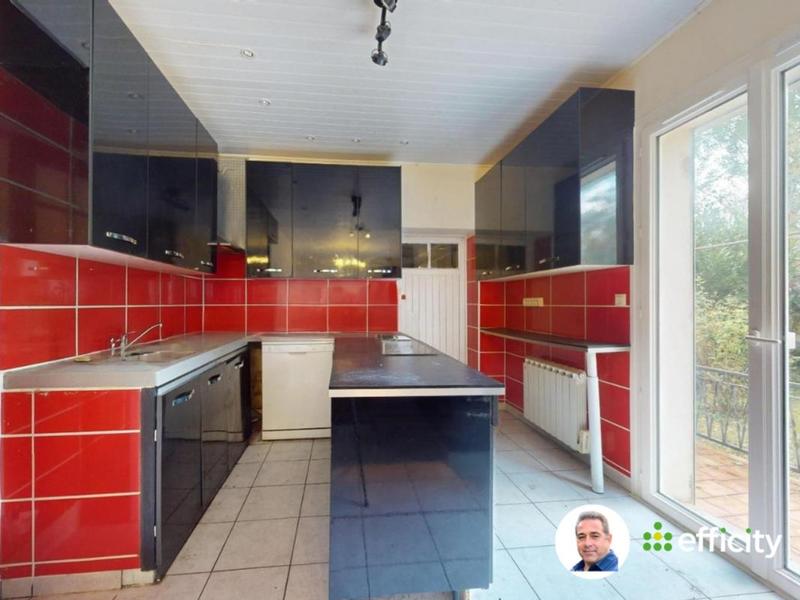 Maison - 176 m² - 6 pièces