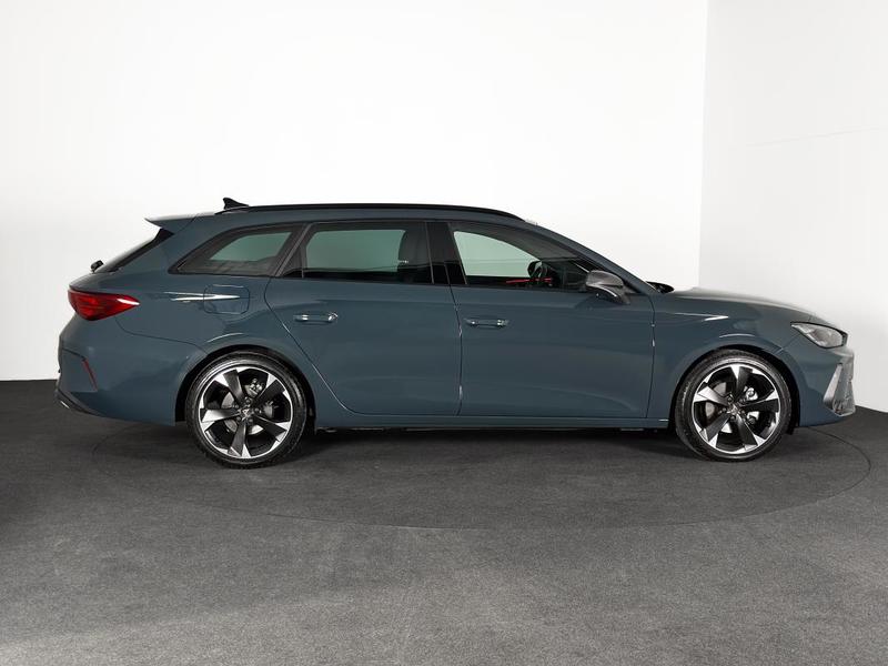 Cupra Leon Sportstourer 1.5 E-Tsi 150ch Dsg Ja18p Digital Cockpit Sieges Chauff Regul Acc Camera