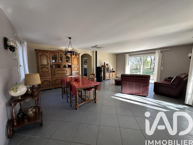 Maison - 111 m² - 5 pièces