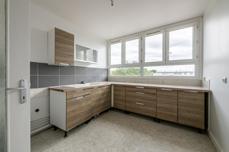 Appartement - 80 m² - 4 pièces