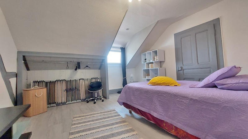 Maison de maîtres - 225 m² - 10 pièces