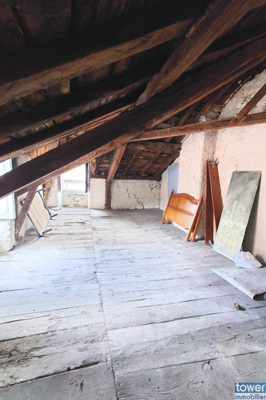 Maison - 380 m² - 14 pièces