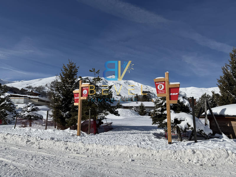 Châlet - 299 m² - 12 pièces