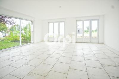 Maison - 177 m² - 6 pièces