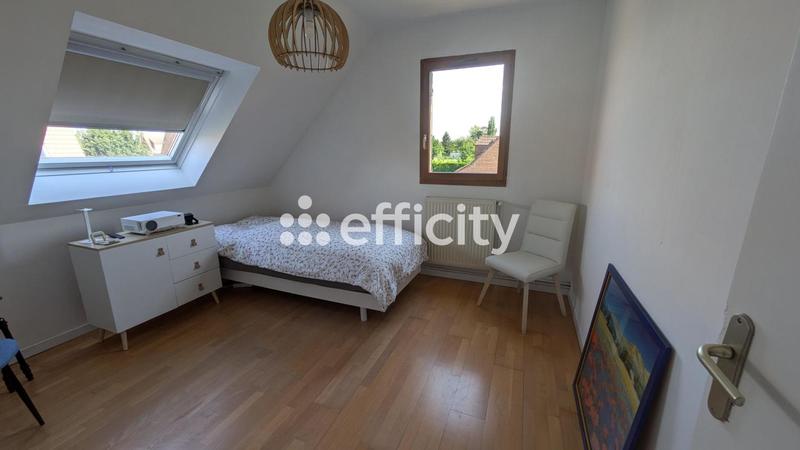 Maison - 140 m² - 8 pièces