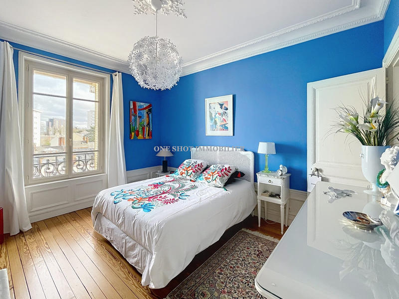 Appartement - 120 m² - 5 pièces