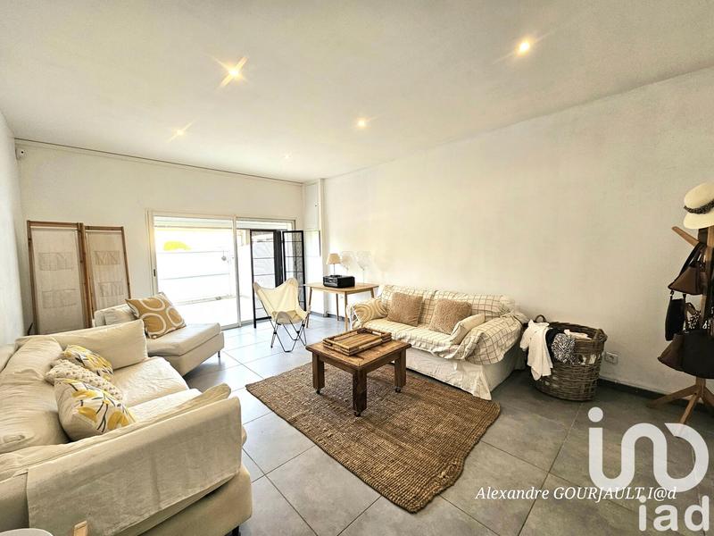 Maison - 184 m² - 8 pièces