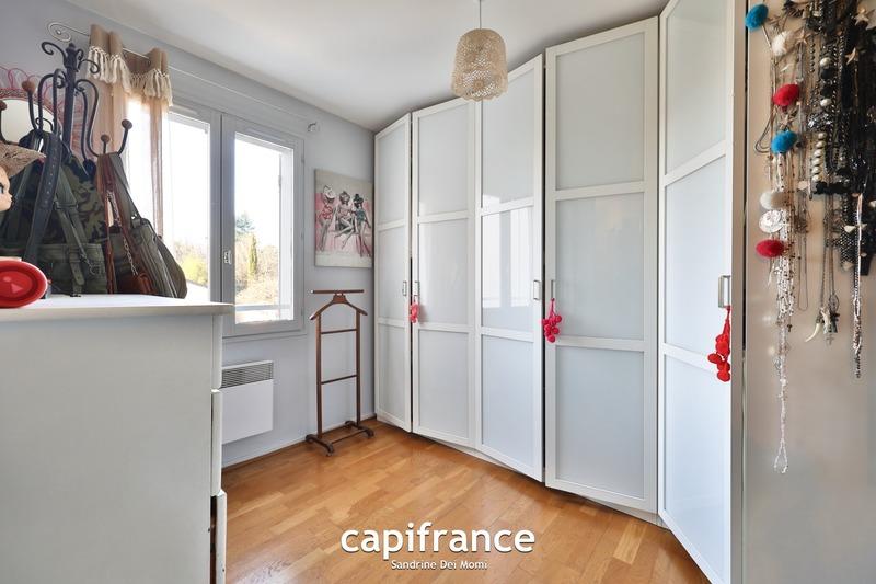 Maison - 157 m² - 8 pièces