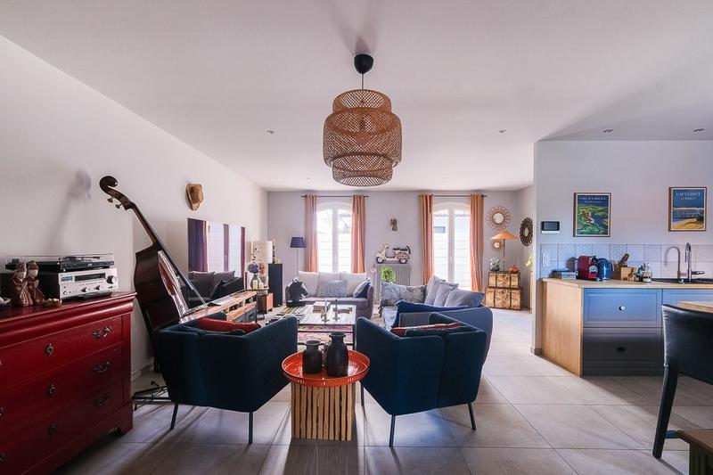 Maison contemporaine - 174 m² - 6 pièces