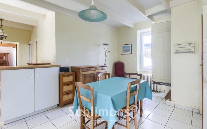 Maison traditionnelle - 91 m² - 5 pièces