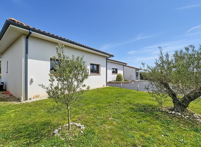 Maison - 112 m² - 4 pièces