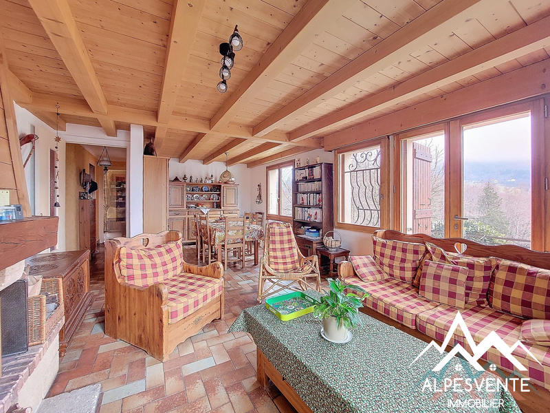 Maison - 117 m² - 7 pièces