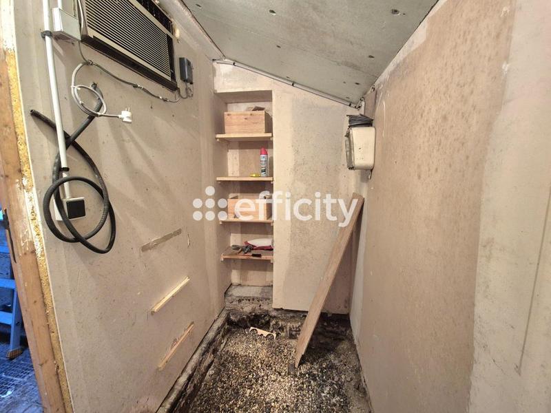 Maison - 200 m² - 7 pièces