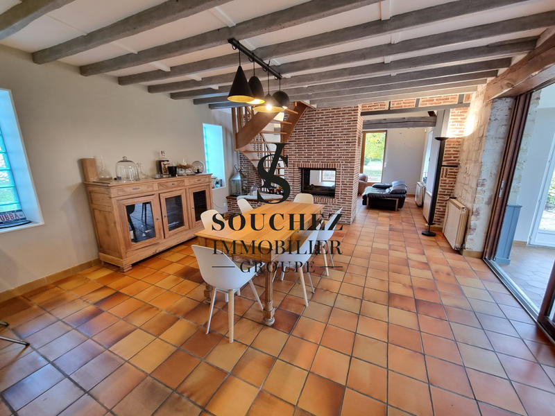 Maison - 165 m² - 6 pièces