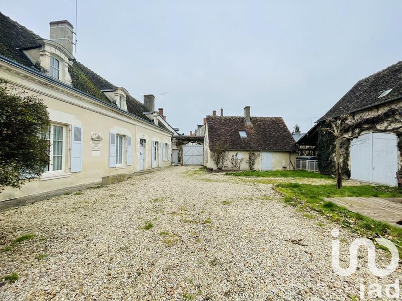 Maison - 245 m² - 11 pièces