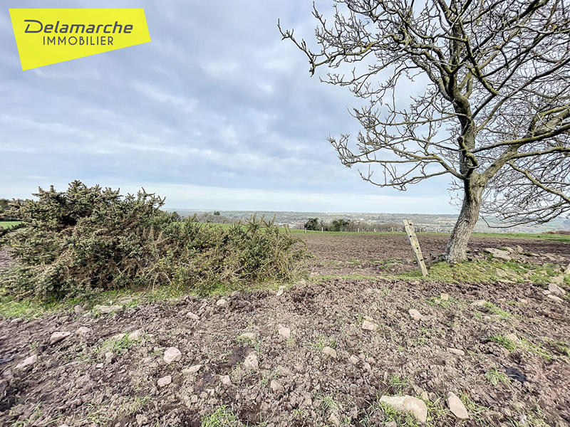 Maison - 370 m² - 6 pièces