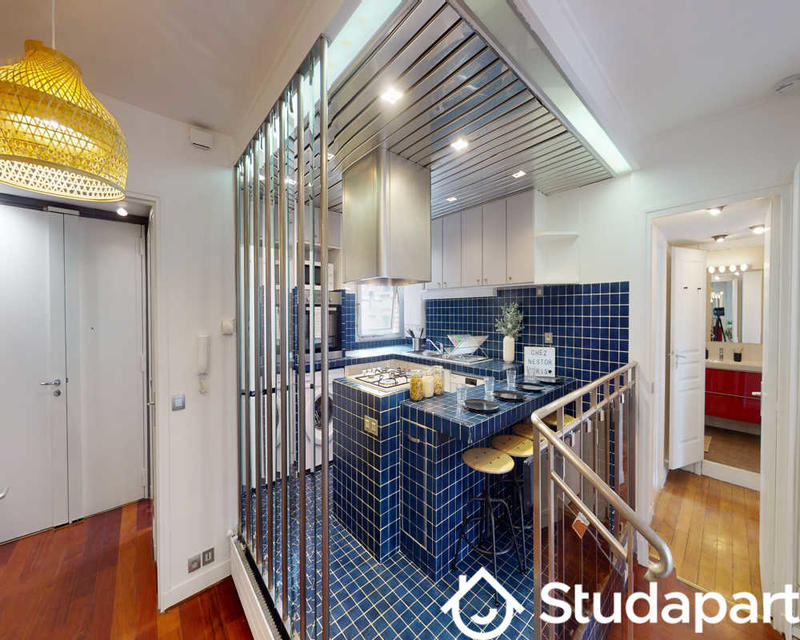 Chambre - 80 m² - 1 pièce