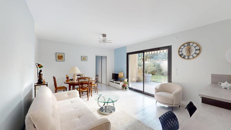 Appartement - 70 m² - 3 pièces