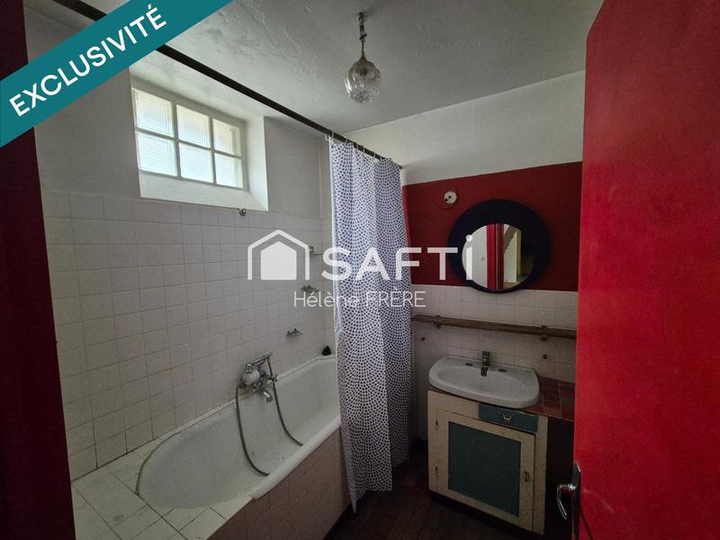 Maison - 138 m² - 3 pièces