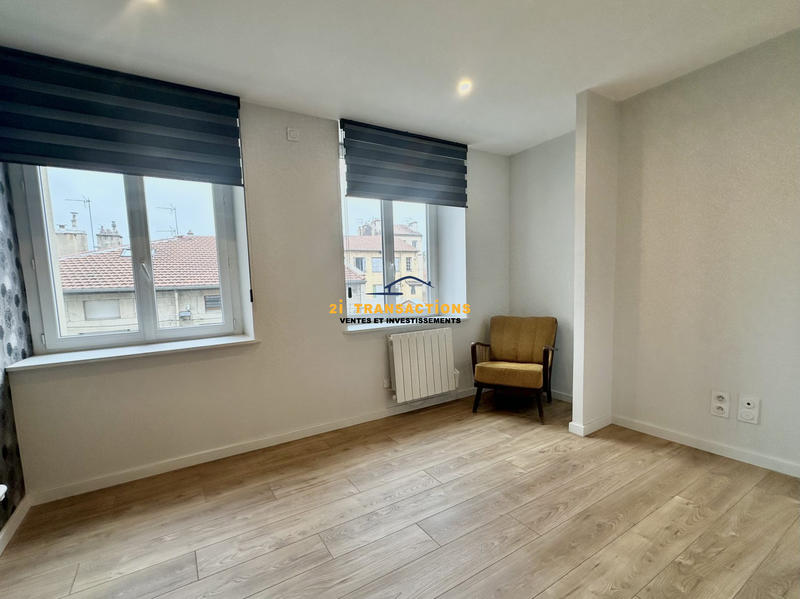 Appartement - 80 m² - 3 pièces