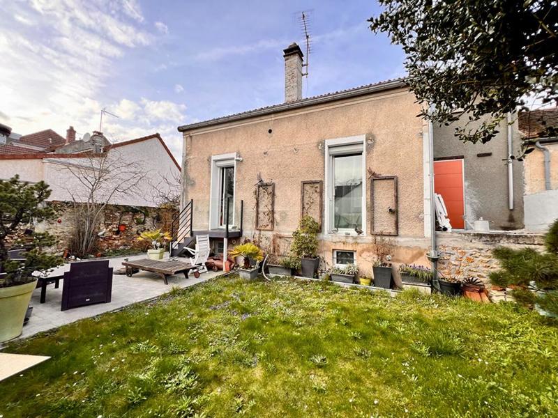 Maison - 115 m² - 5 pièces