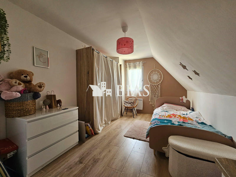 Maison - 100 m² - 4 pièces