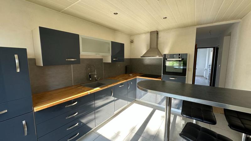 Appartement - 75 m² - 4 pièces