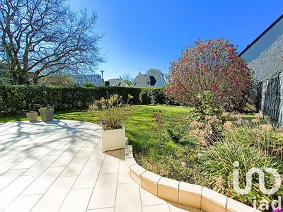 Maison - 99 m² - 4 pièces