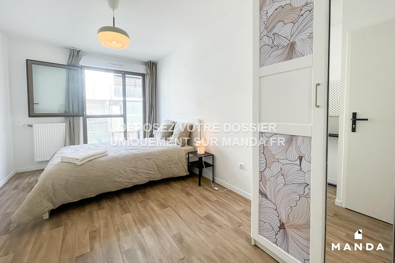 Chambre - 13 m² - 4 pièces