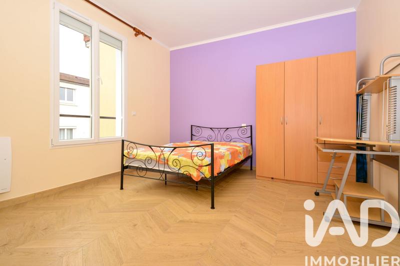 Maison - 136 m² - 5 pièces