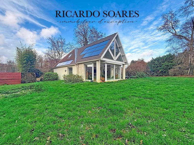 Maison - 180 m² - 7 pièces