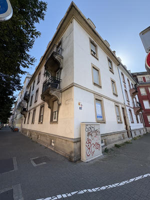 Appartement - 98 m² - 4 pièces