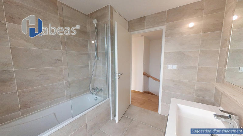 Appartement - 140 m² - 5 pièces