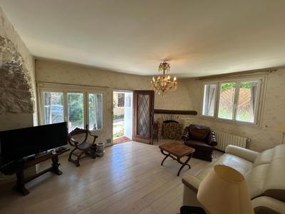 Maison - 122 m² - 4 pièces