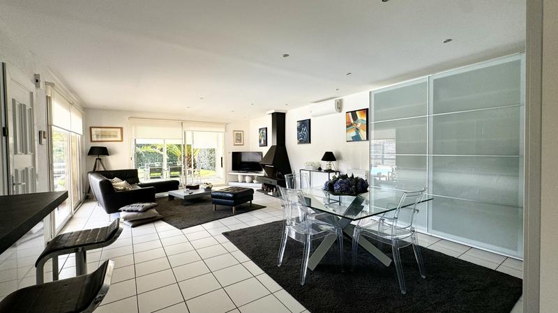 Maison contemporaine - 130 m² - 4 pièces