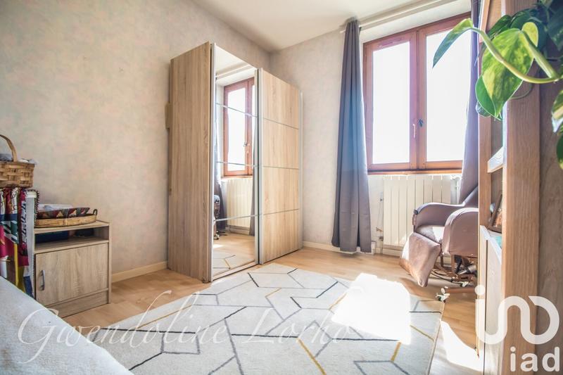 Maison - 104 m² - 5 pièces