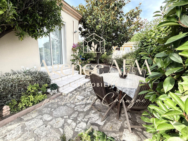 Maison - 93 m² - 4 pièces