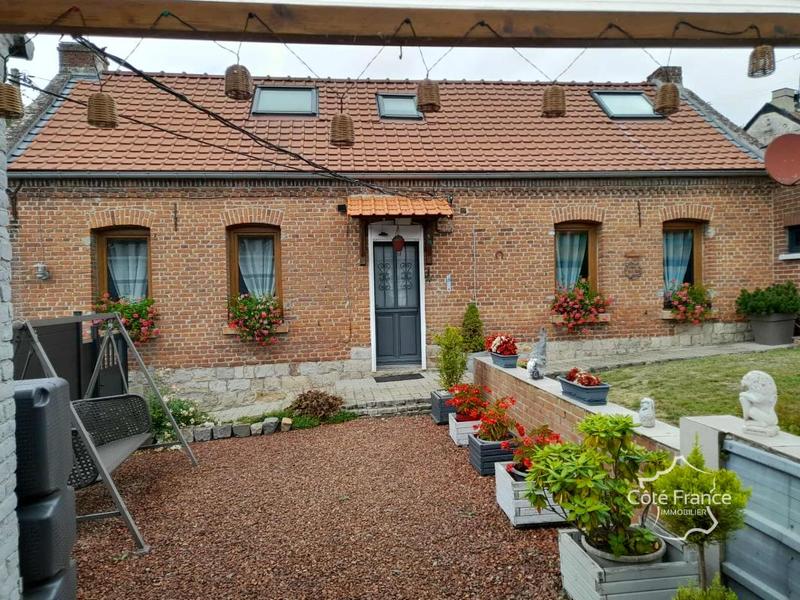 Maison de village - 100 m² - 5 pièces