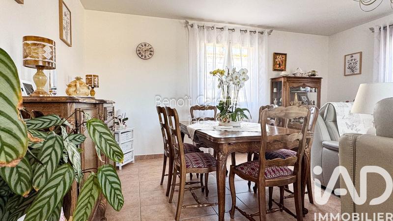 Maison - 90 m² - 4 pièces