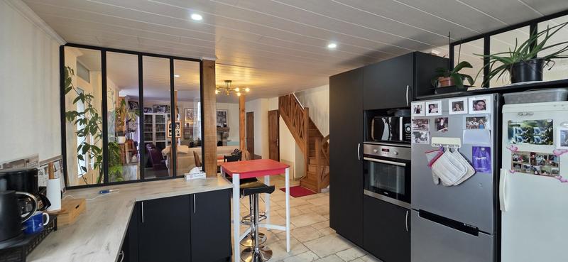 Maison - 149 m² - 6 pièces