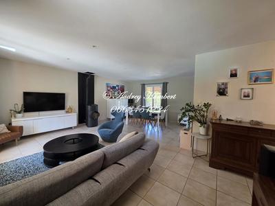 Maison - 98 m² - 4 pièces