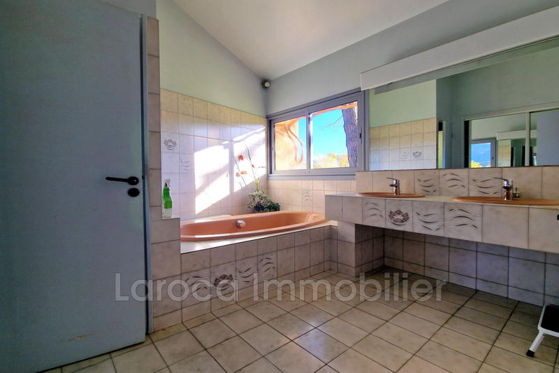 Villa - 175 m² - 7 pièces