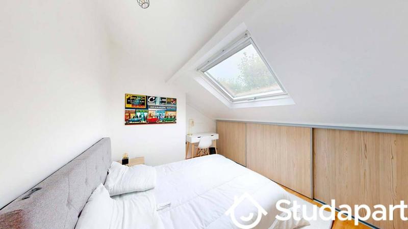 Chambre - 11 m² - 1 pièce