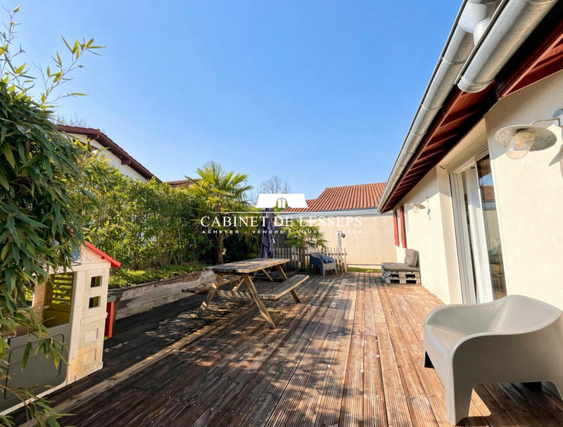 Maison - 74 m² - 4 pièces