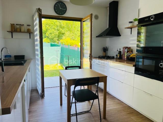 Appartement - 77 m² - 3 pièces